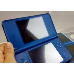 Nintendo DSi XL Azul, en caja
